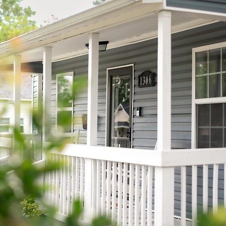 Bluewater Downtown Cottage Wilmington Bagian luar foto
